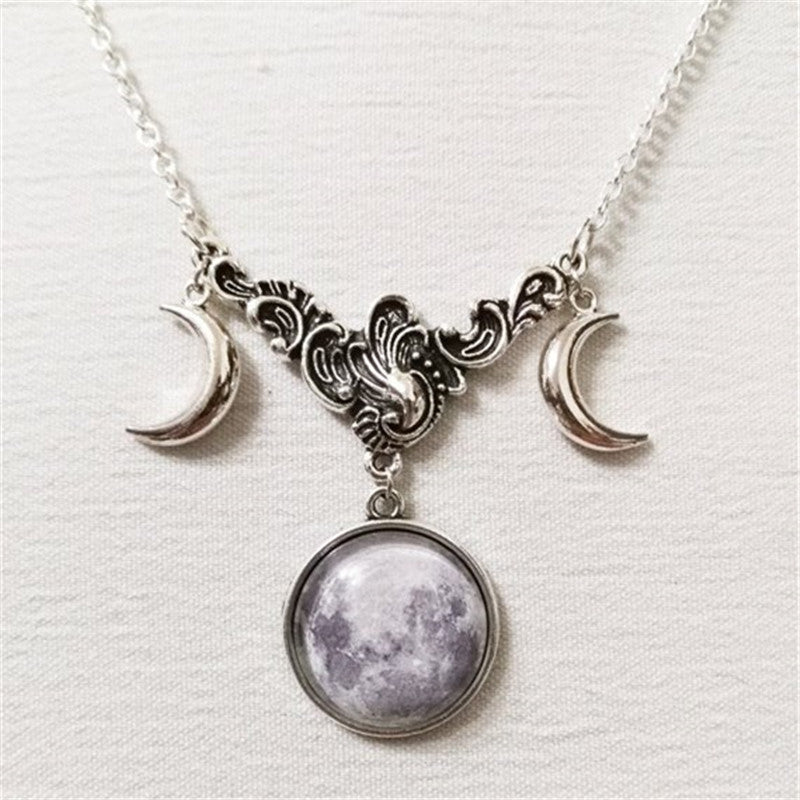 Aspect Vintage Moon Necklace